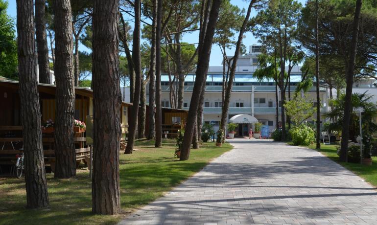 iltridente de angebot-fuer-juli-in-residence-campingplatz-in-bibione-b-b-oder-halbpension-mit-strandservice 019